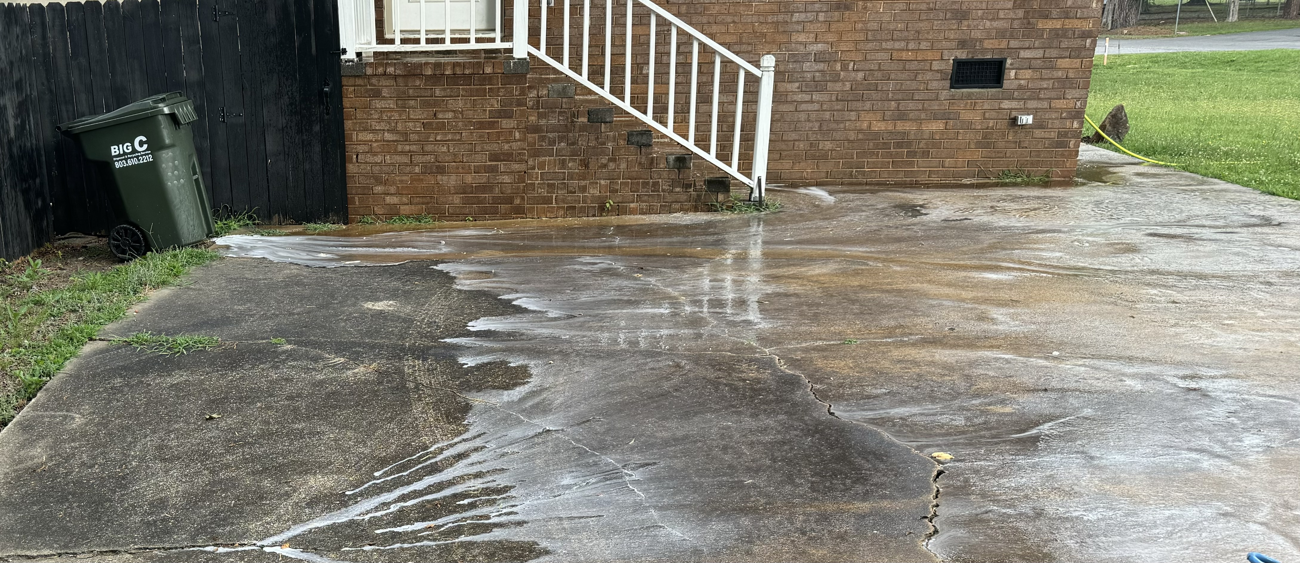 House wash and driveway wash